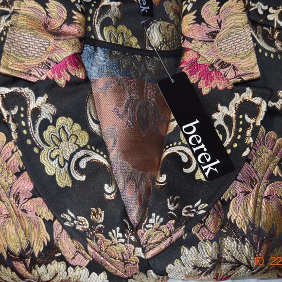 Designer Blazer - Picture 10 of 15